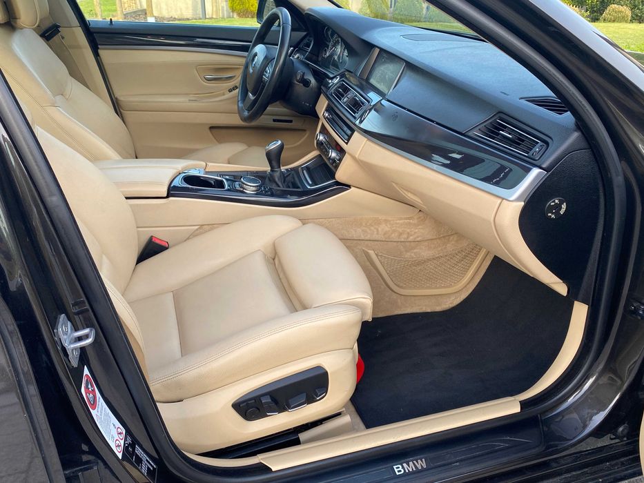 BMW Seria 5 518d Luxury Line