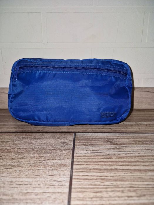 Оригінальна бананка Levi's Street Fanny Pack / Поясна сумка