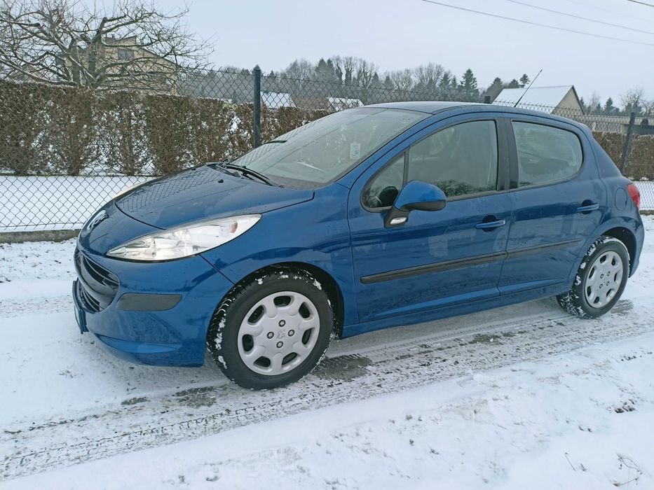 Śliczny Peugeot 207-1,4 BENZYNA -SILNIK ZWYKŁY nie VTI -IGŁA-175 TYSKM