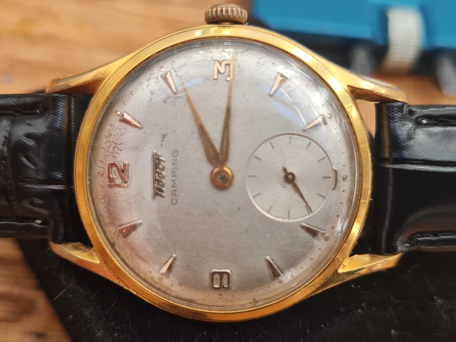 Stary Tissot Camping z 1955 roku dolna sekunda