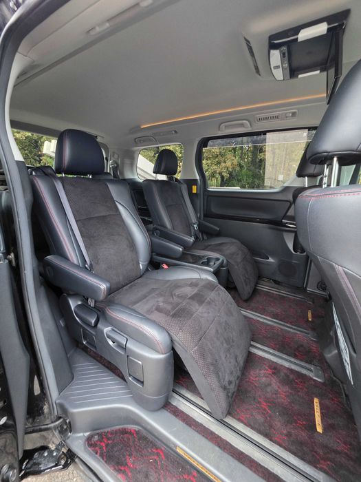 Toyota Vellfire 2013 2.4 автомат