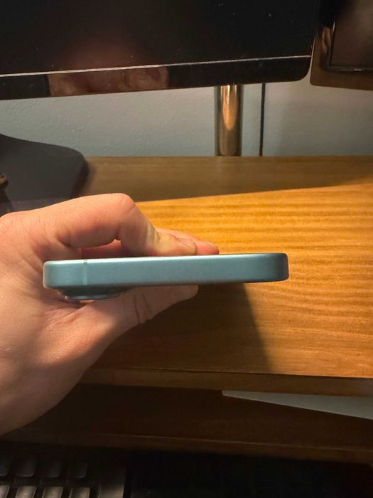 iPhone 16 256Gb - 97% Bateria - Verde Azulado 1 Risco apenas