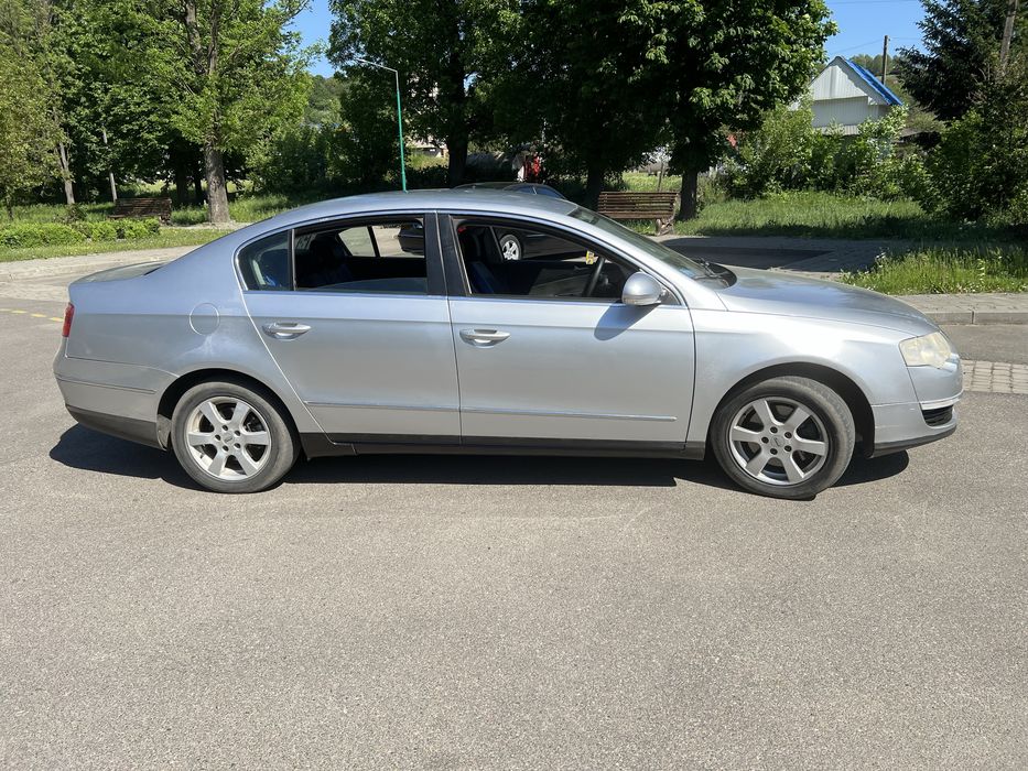Продам Volkswagen Passat B6 2.0 TDI в гарному стані.
