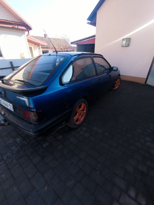 1.6 Газ бензин .