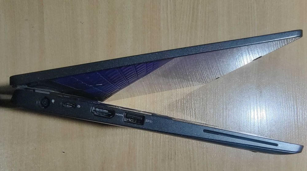 Dell Latitude 5300  8/128Gb