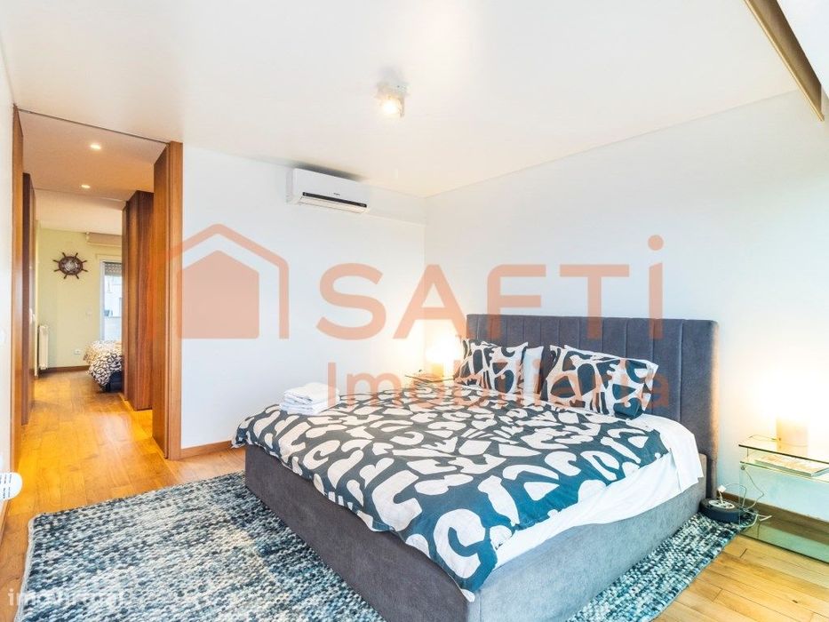 Moradia primeira linha do mar