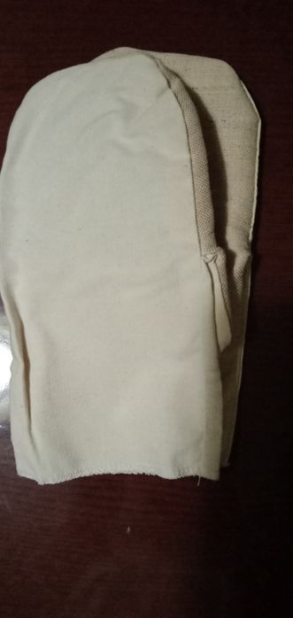 Продам рабочие рукавицы.