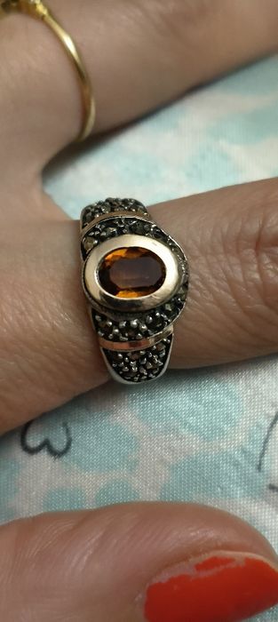 Anel antigo em prata com pedras marcassitas