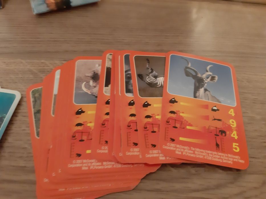 Top Trumps happy meal McDonald kolekcja karty zwierzaki edukacja zesta