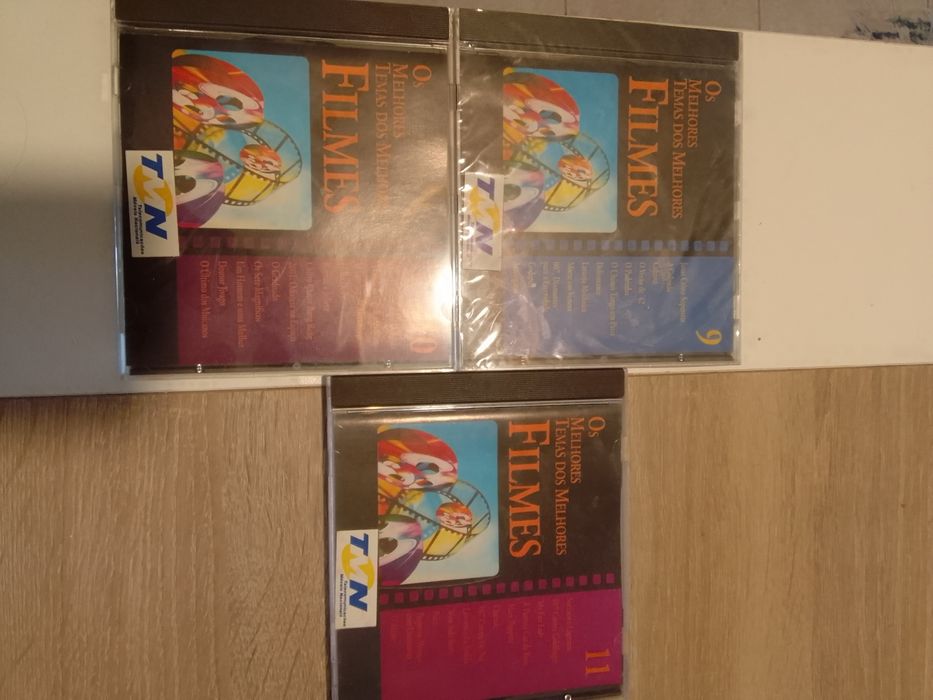 17 CDs variados diversos