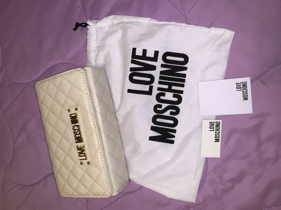Mala nova Love Moschino