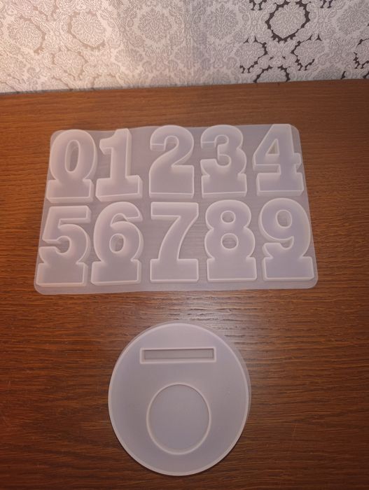 Forma silikonowa cyfry