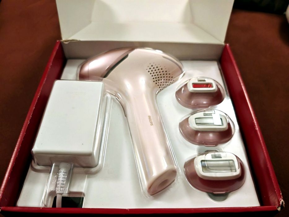 ## jak nowy Lumea 9000 BRI958 depilator