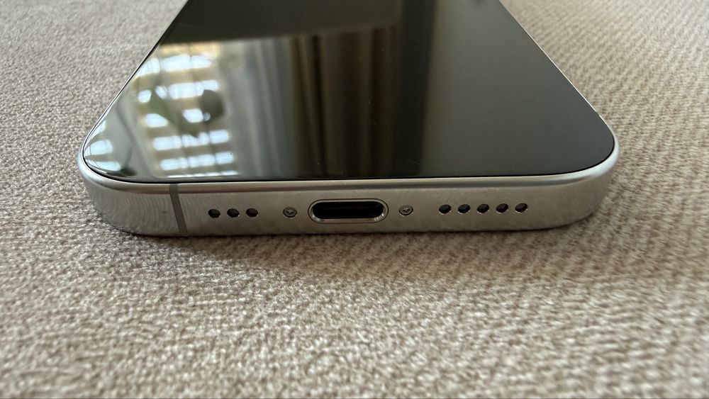 iPhone 16 Pro 256GB White Titanium | Bateria 100%