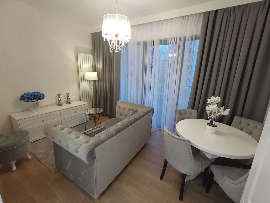 Do wynajęcia mieszkanie ul. Złota 75A w pełni wyposażone i umeblowane 35 m² - Widok 4