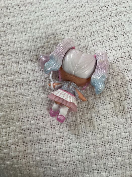 Лялька LoL surprive