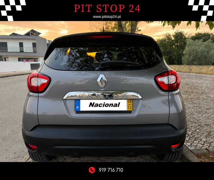 Renault Captur Exclusive SÓ 64Mil foto 5