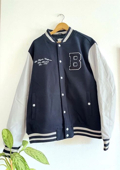 Casaco Varsity XL – New Garments/Varsity XL Jacket - New Garments