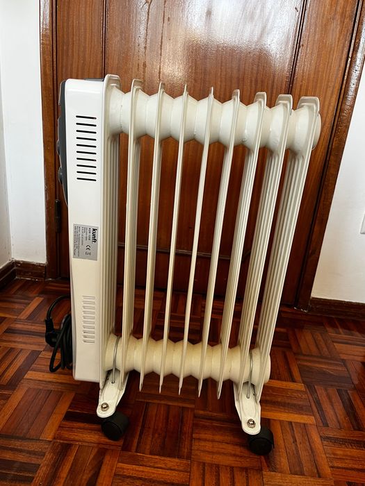 Aquecedor a Óleo KUNFT  (2000 W - Branco)