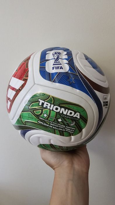 Piłka nożna adidas FIFA World Cup 26™ Trionda Competition JD8031