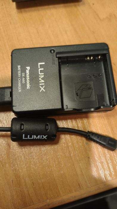 Ładowarka sieciowa Panasonic DE- A60