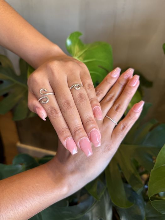 Proucuro modelo para unhas