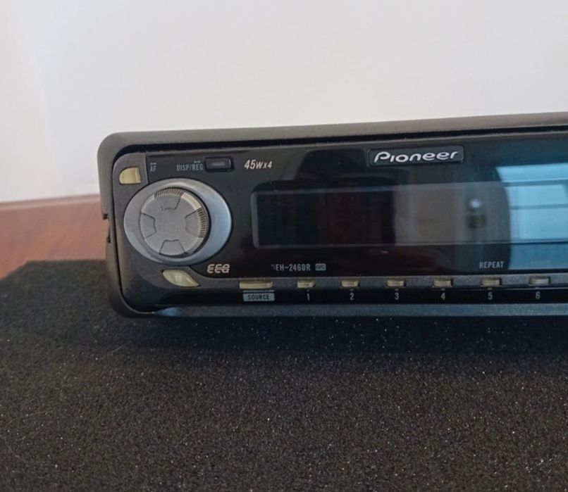 Rádio Pioneer DEH-2460R