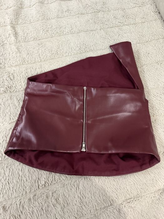 Топ з екошкіри CHER17