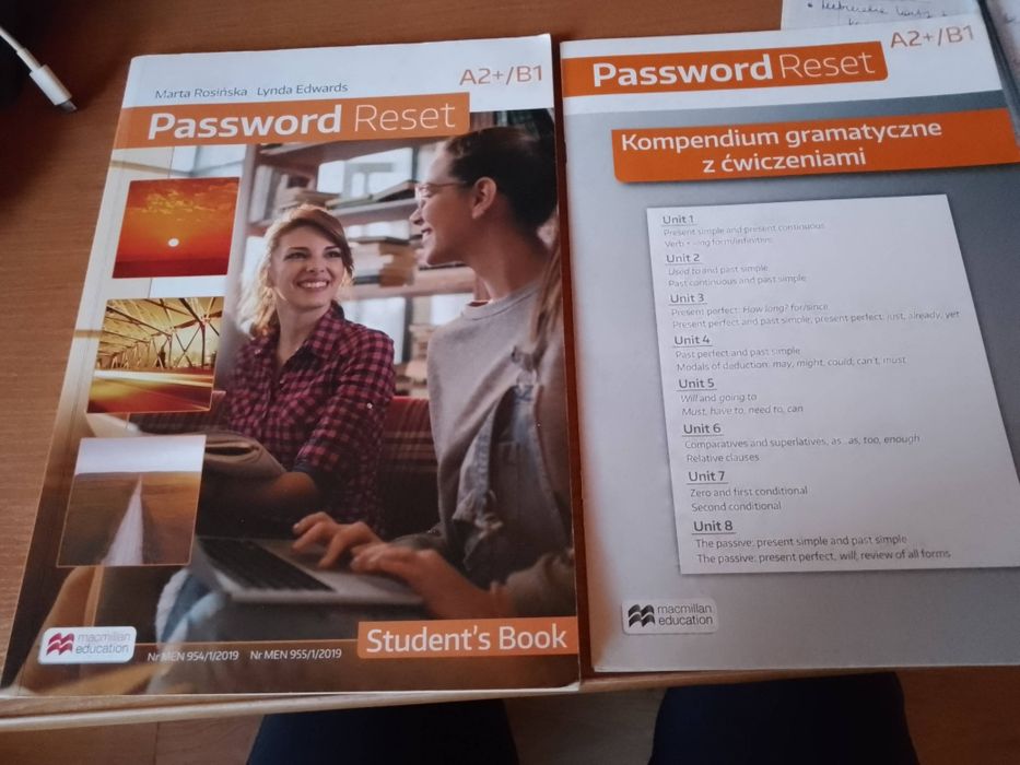 Password Reset A2+/B1 + kompendium gramatyczne
