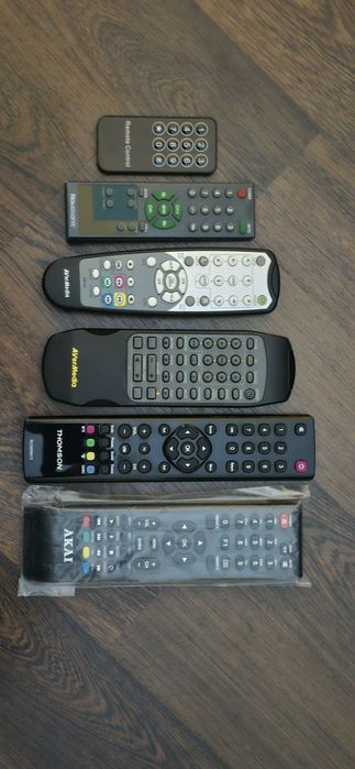 Пульты ДУ  Akai, Vinga, Thomson, AveeMedia