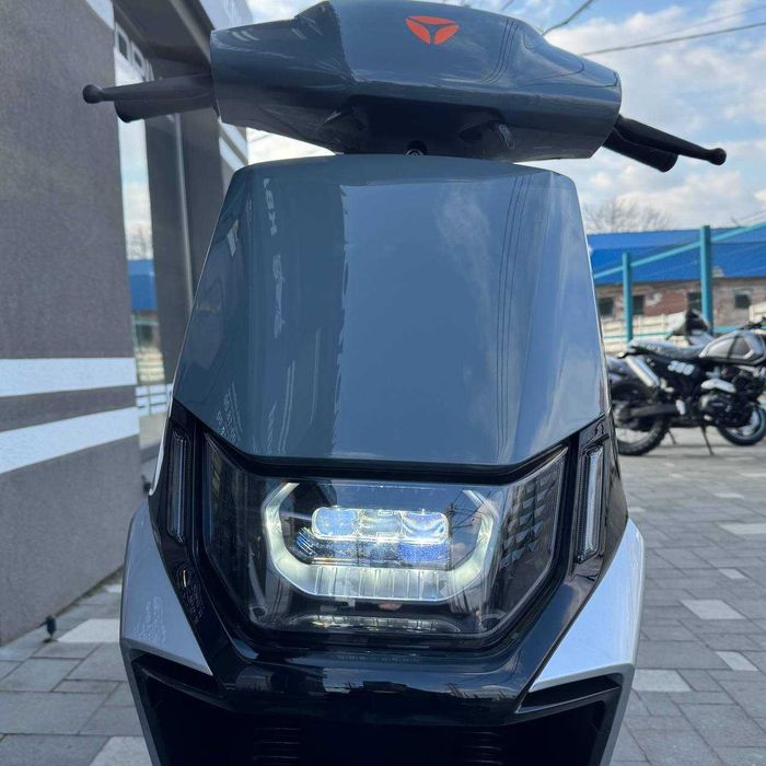 Електроскутер Yadea Ruibin 1500W 72V/20Ah модель 26р гарантія доставка