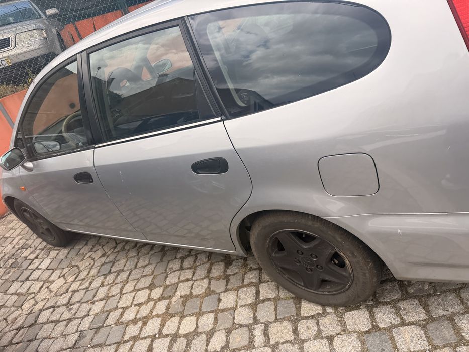 Carro 7 lugares