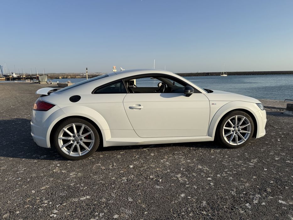 Audi TT 1.8TFSI S-line
