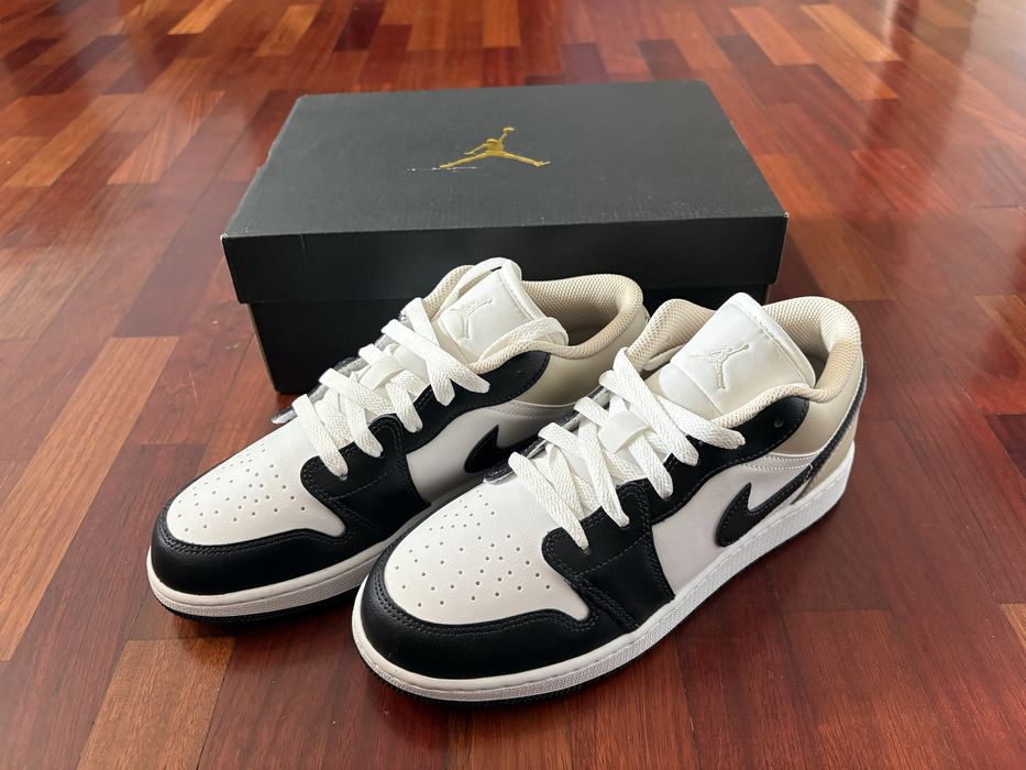 Air jordan tamanho 40 pretos e bege