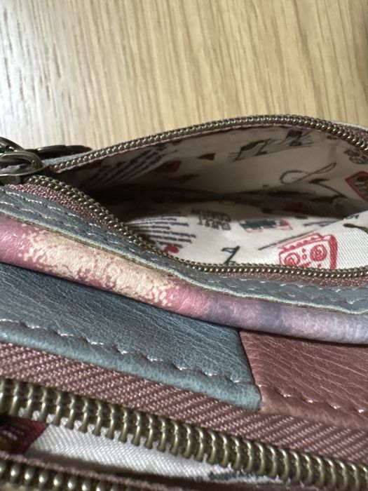 Mochila e carteira