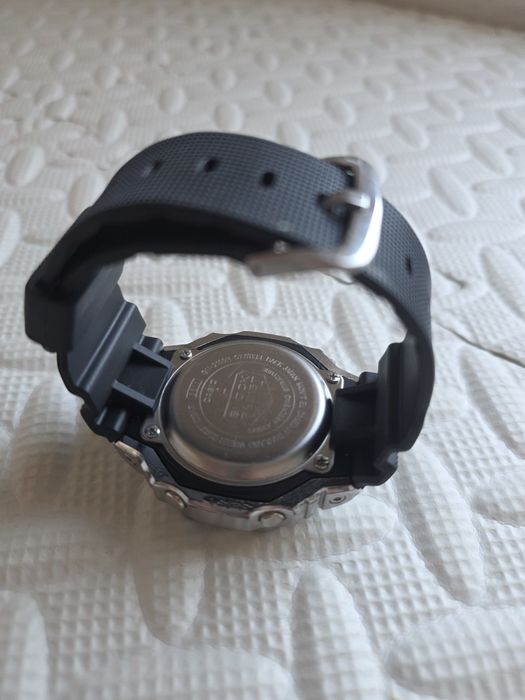 Vendo relógio Casio GM-2100 1A