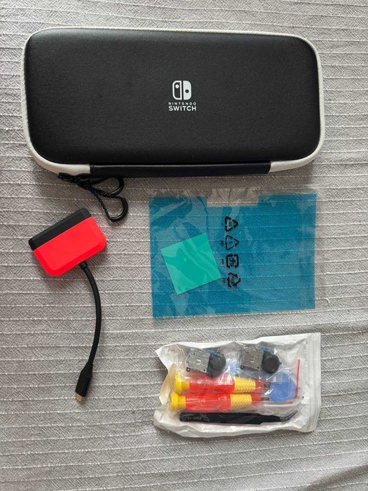 Nintendo Switch OLED + аксесуари