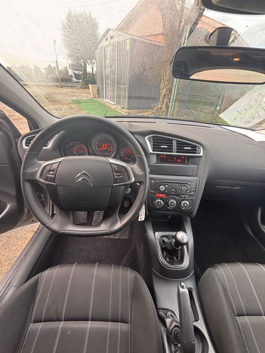 Citroen C4 completo