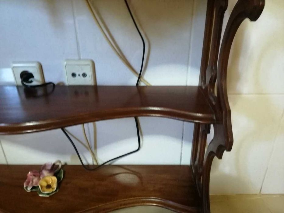 Aparador antigo/para restauro