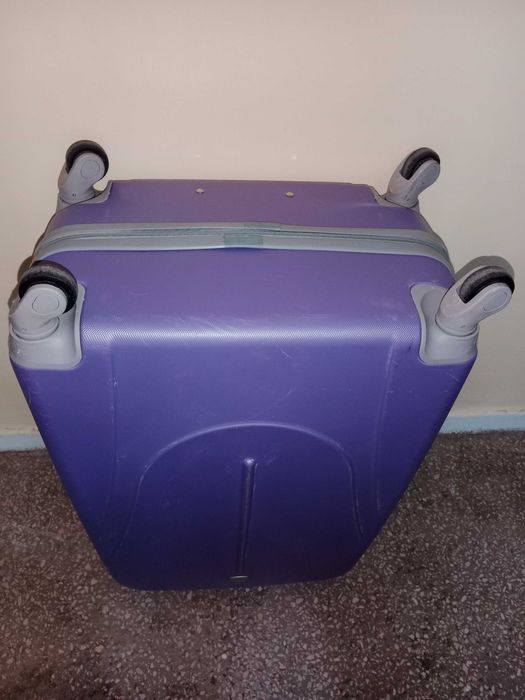 Walizka podróżna 73cmx46cmx30cm
