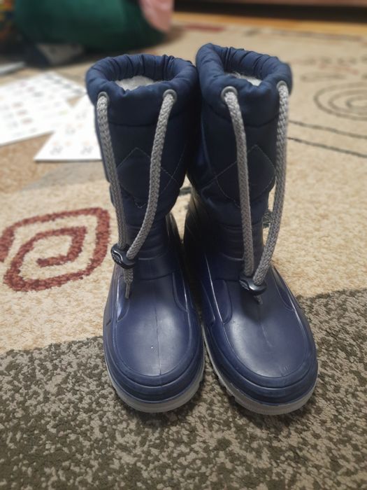 Kalosze ocieplane rozm 30, dl wkładki 18cm.