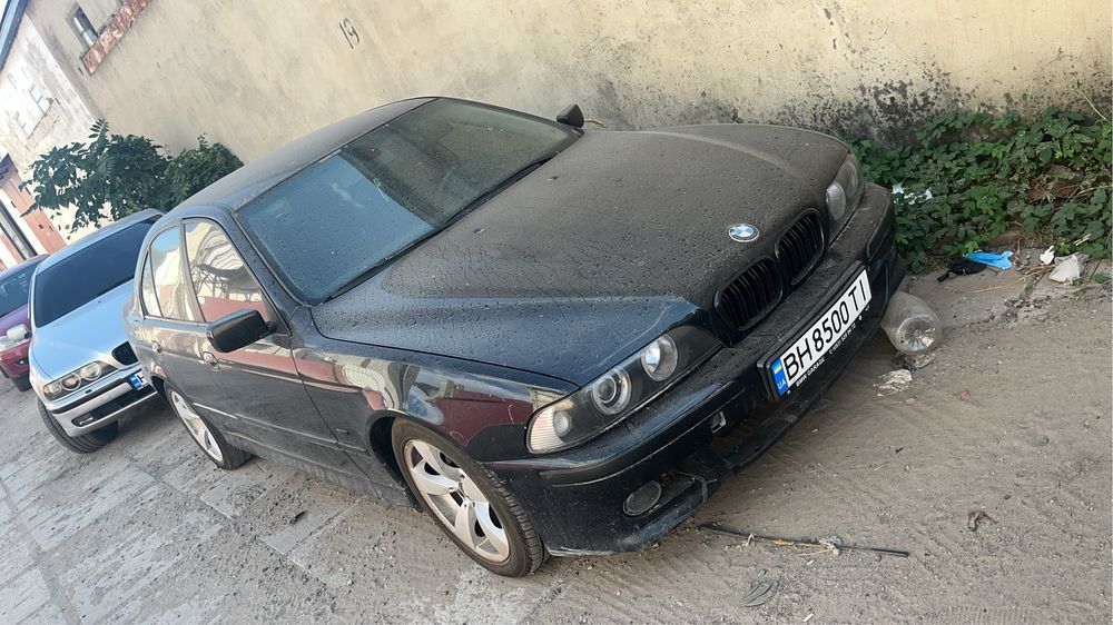 Продам е39 1998г