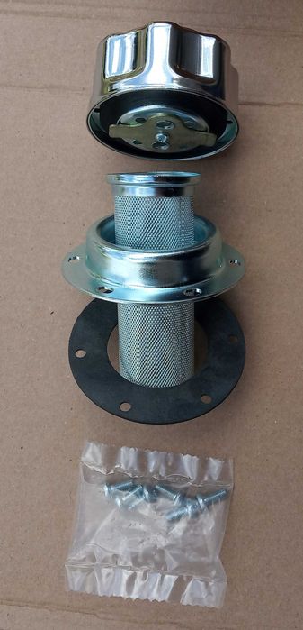 Wlew z sitkiem i korkiem