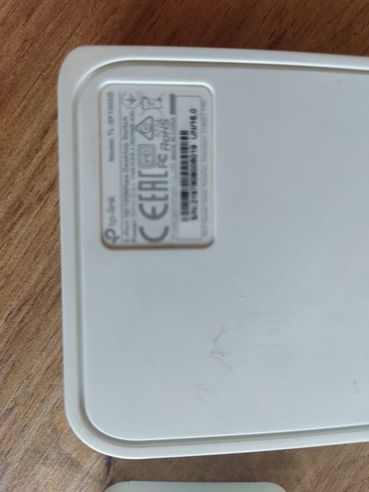TP-Link Archer C6 AC1200 + 3 switches