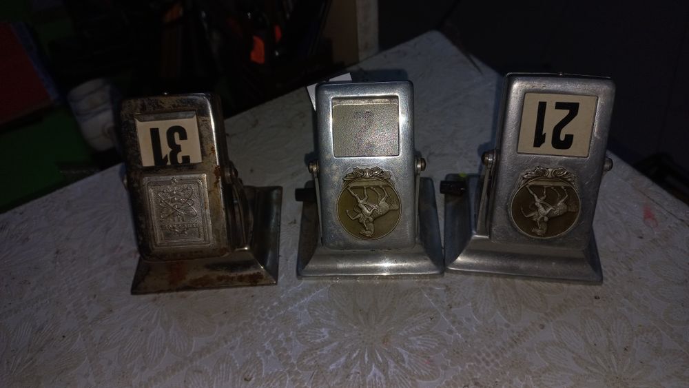 Настільні календарі 3 штуки