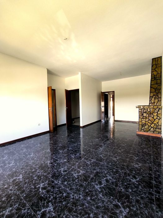 T2 + Garagem e varanda Gaia. Canidelo - Praia Salgueiros