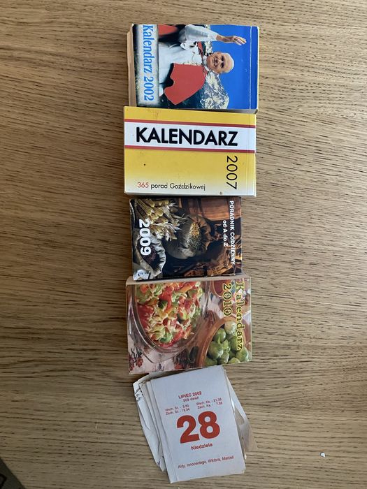 Kalendarze  ………::