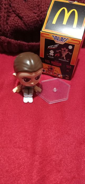 Eleven Stranger things