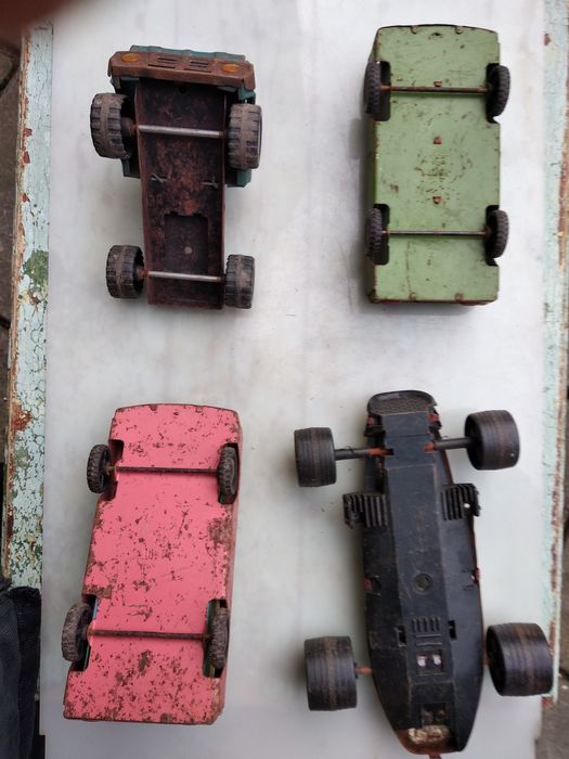 Машинки металеві іграшкові часів ссср