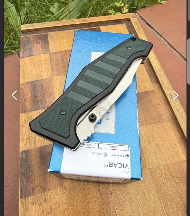 Benchmade Vicar Folder